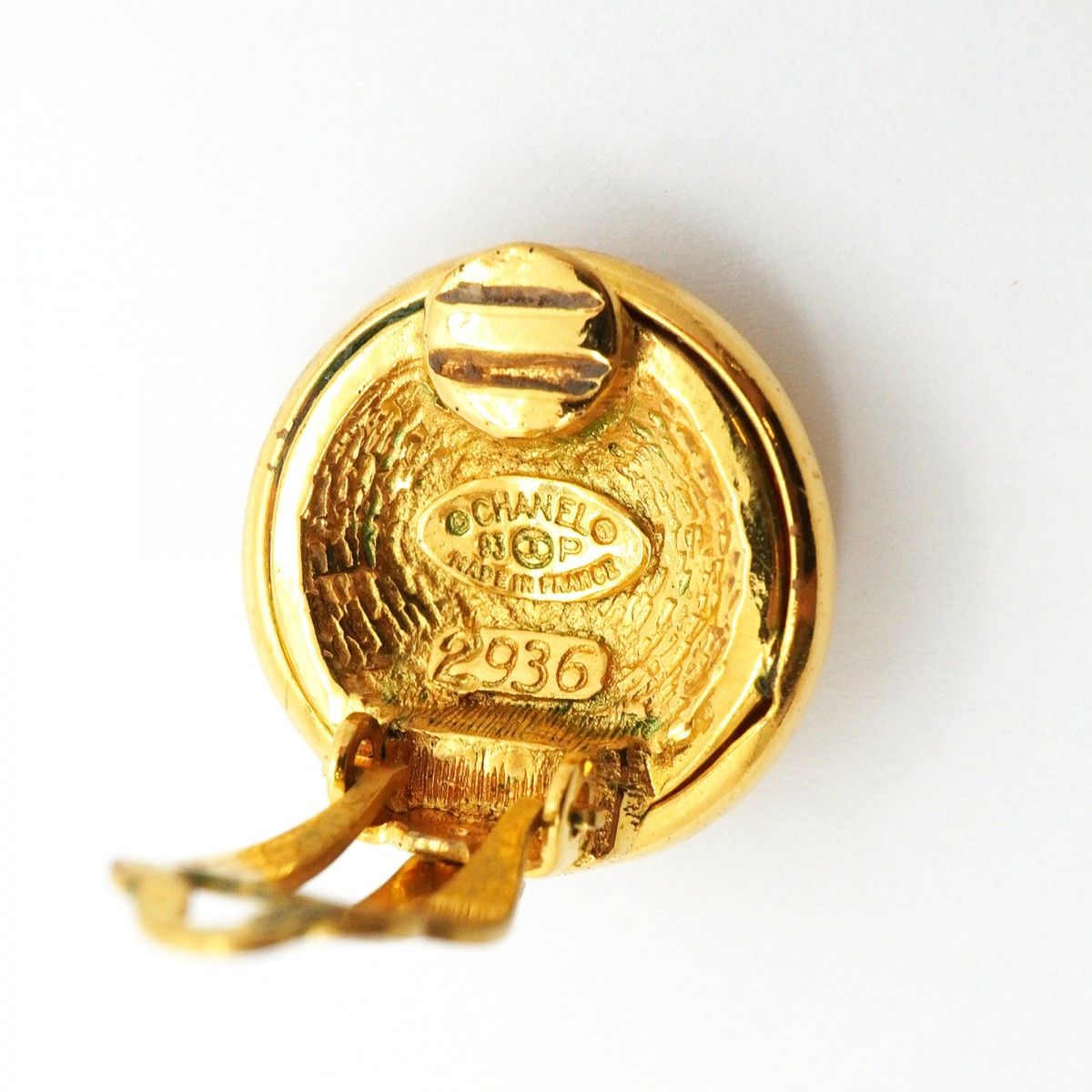 Chanel Earrings Vintage CC Logo Round — view 4