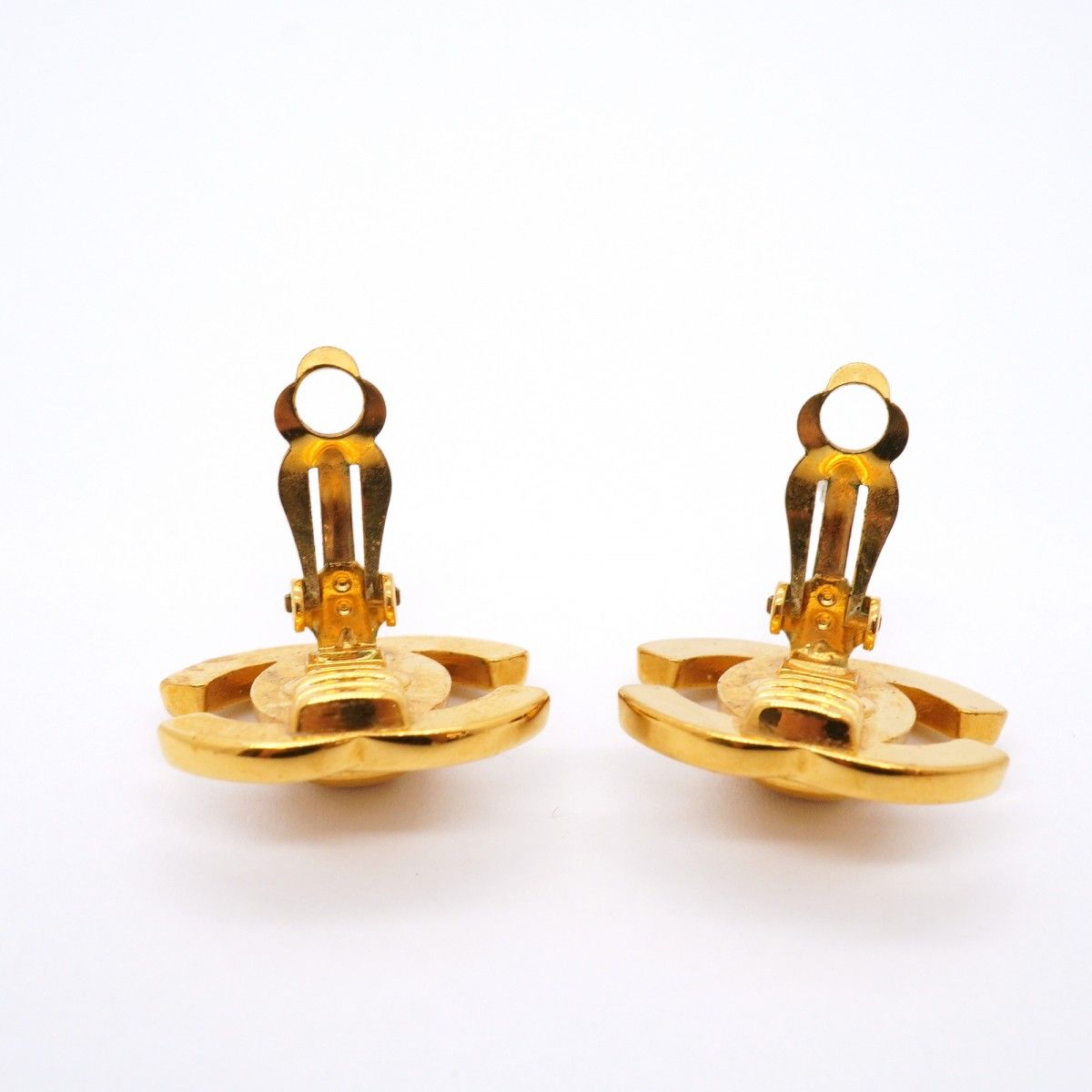 Chanel Earrings Vintage CC Logo Turnlock Gold Plated — view 6