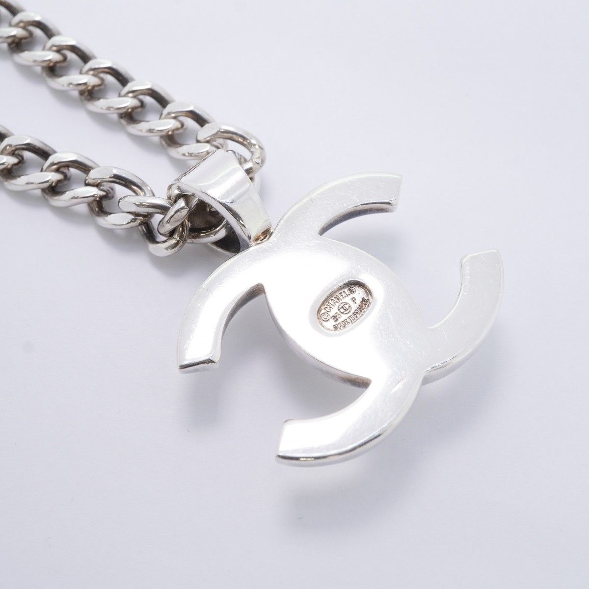 Chanel Necklace Vintage CC Logo Turnlock Metal Silver — view 2
