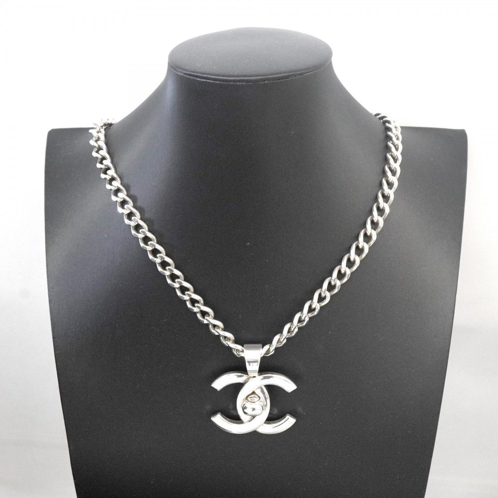 Chanel Necklace Vintage CC Logo Turnlock Metal Silver — view 6