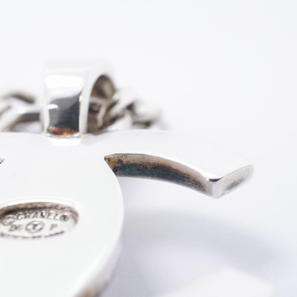 Chanel Necklace Vintage CC Logo Turnlock Metal Silver — view 7