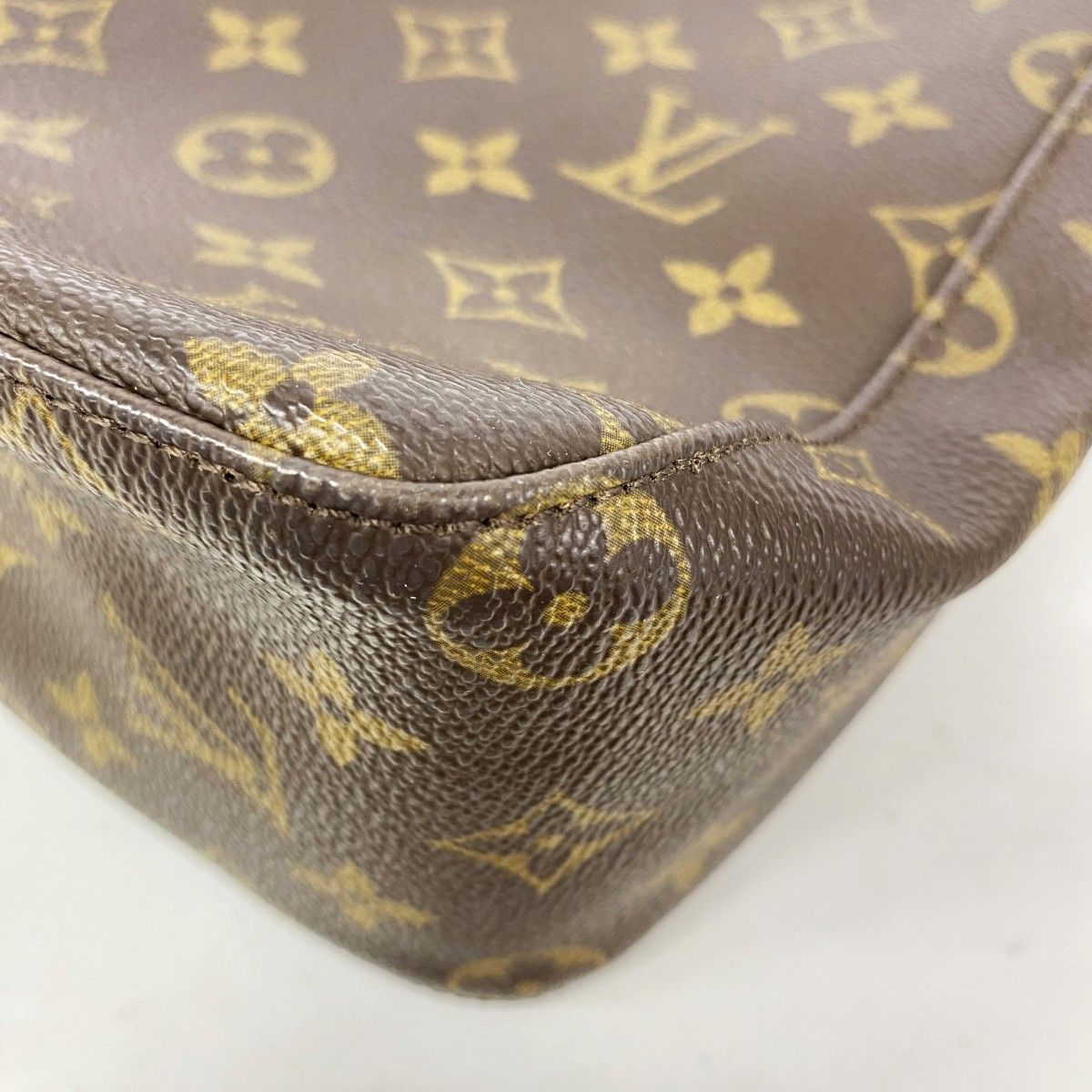 Louis Vuitton Shoulder Bag Monogram Looping MM Brown — view 6