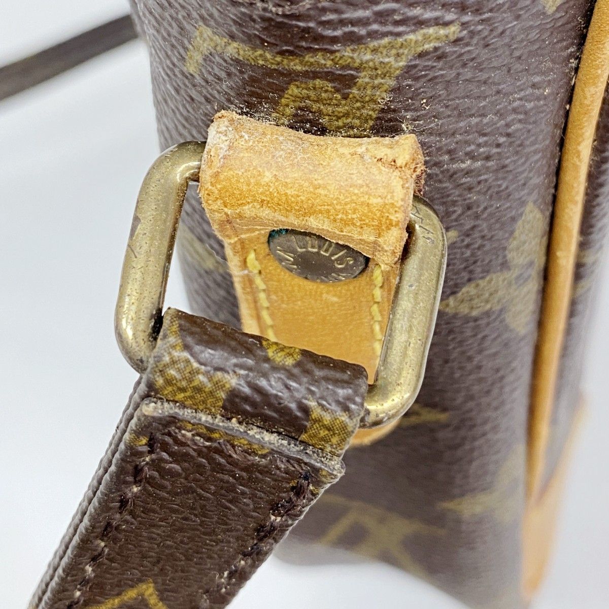 Louis Vuitton Shoulder Bag Monogram Danube Brown — view 7