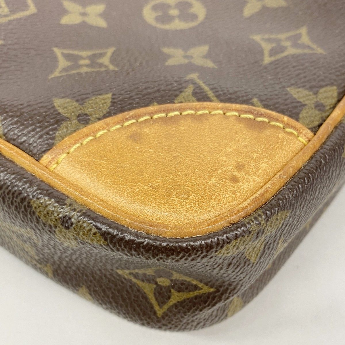 Louis Vuitton Shoulder Bag Monogram Danube Brown — view 6