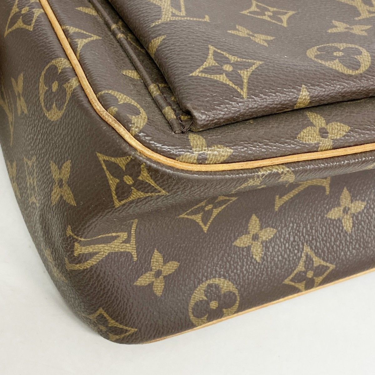 Louis Vuitton Shoulder Bag Monogram Viva Cite GM Brown — view 6