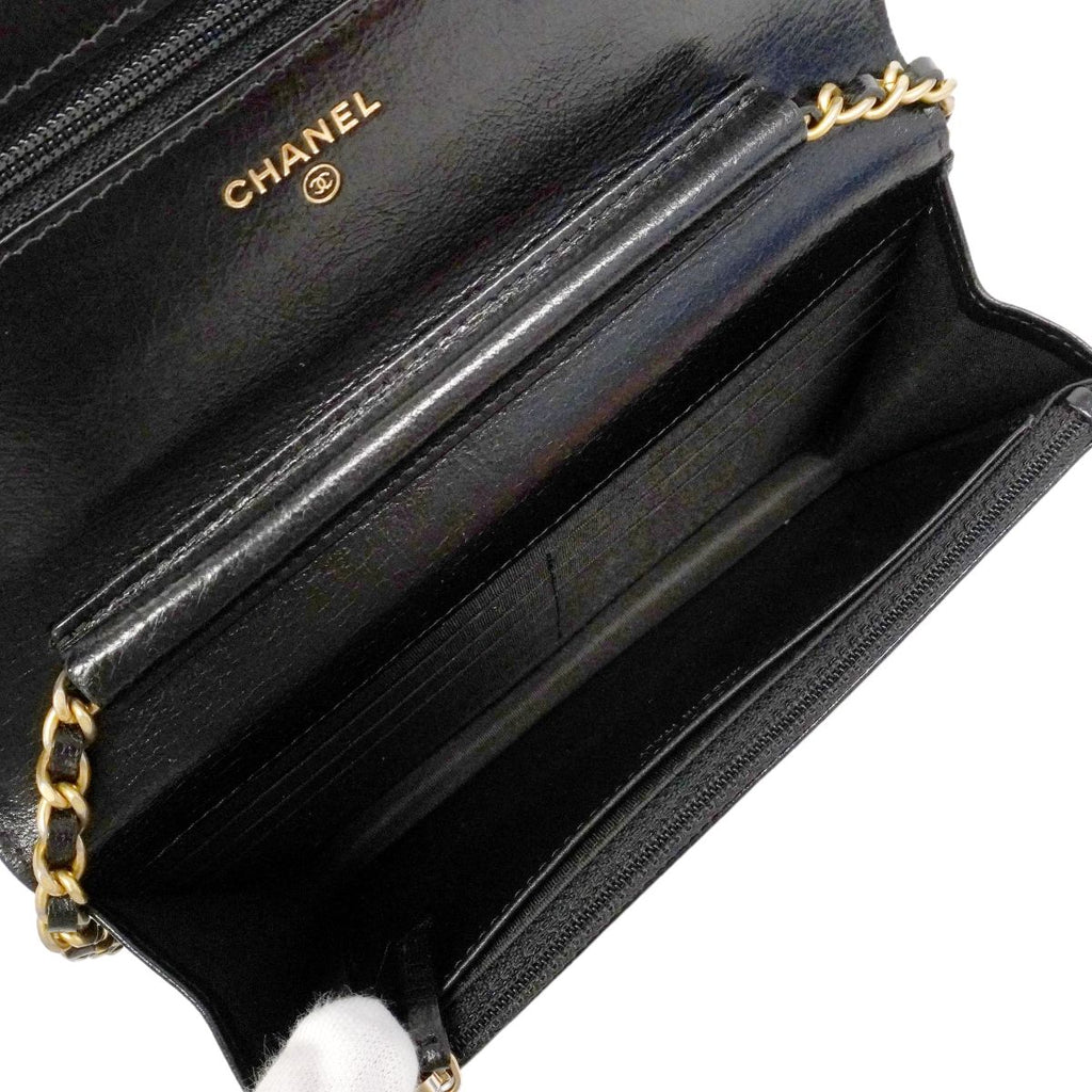 Chanel Shoulder Wallet Quilted Leather Black Champagne Gold — view 4