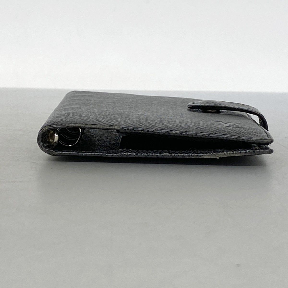 Louis Vuitton Notebook Cover Taiga Agenda PM Ardoise — view 3