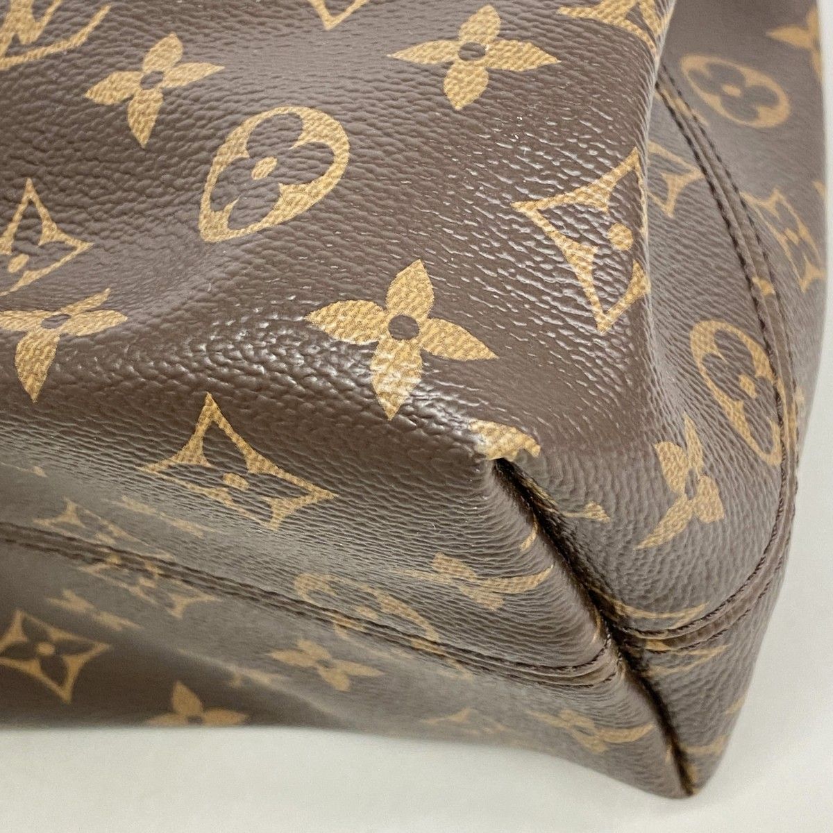 Louis Vuitton Shoulder Bag Monogram Gray Souffle PM Beige — view 6