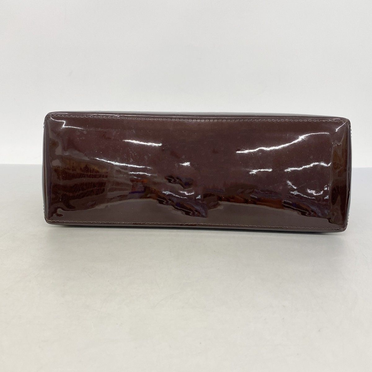 Louis Vuitton Tote Vernis Wilshire PM Amaranto — view 3