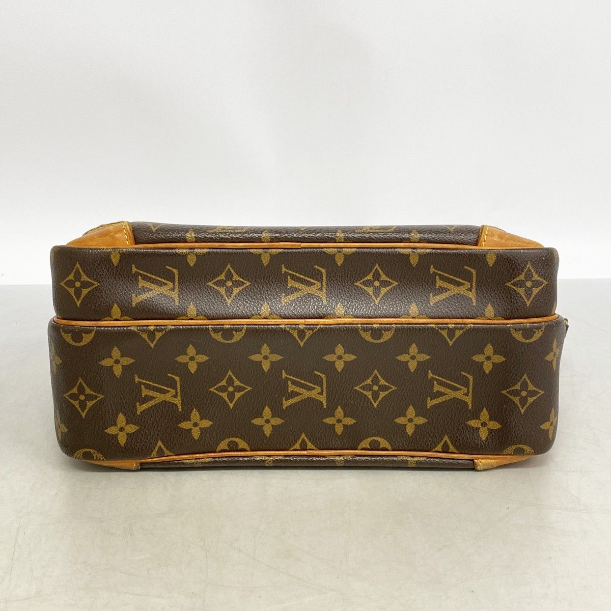 Louis Vuitton Shoulder Bag Monogram Nile Brown — view 3