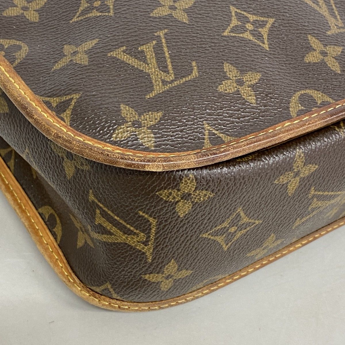Louis Vuitton Shoulder Bag Monogram Messenger Bosford PM Brown — view 9
