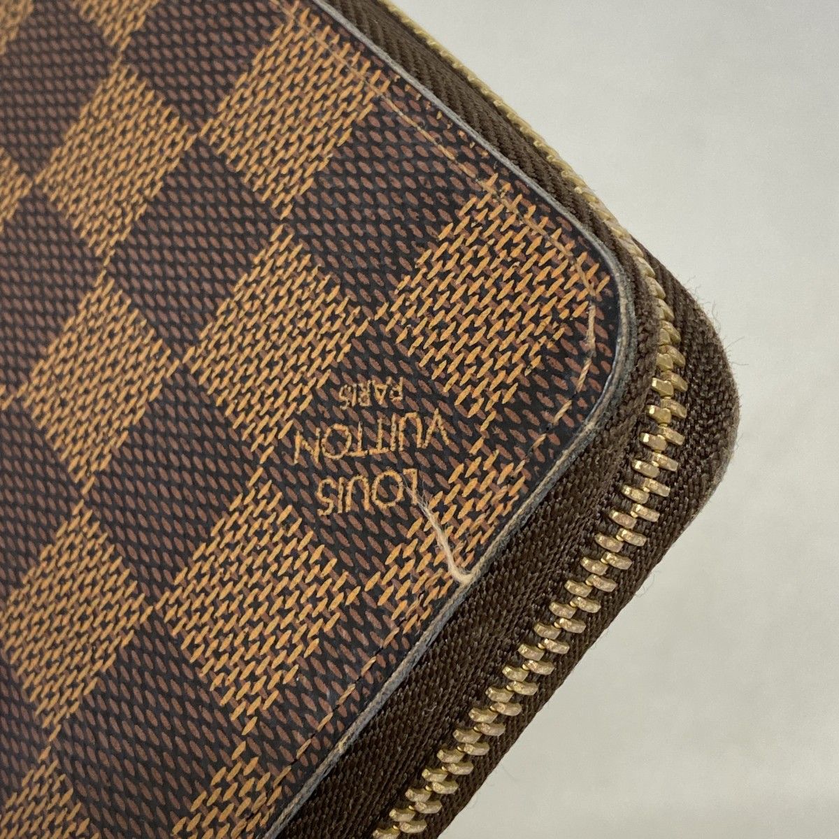 Louis Vuitton Wallet Damier Zippy Rose Velours — view 6