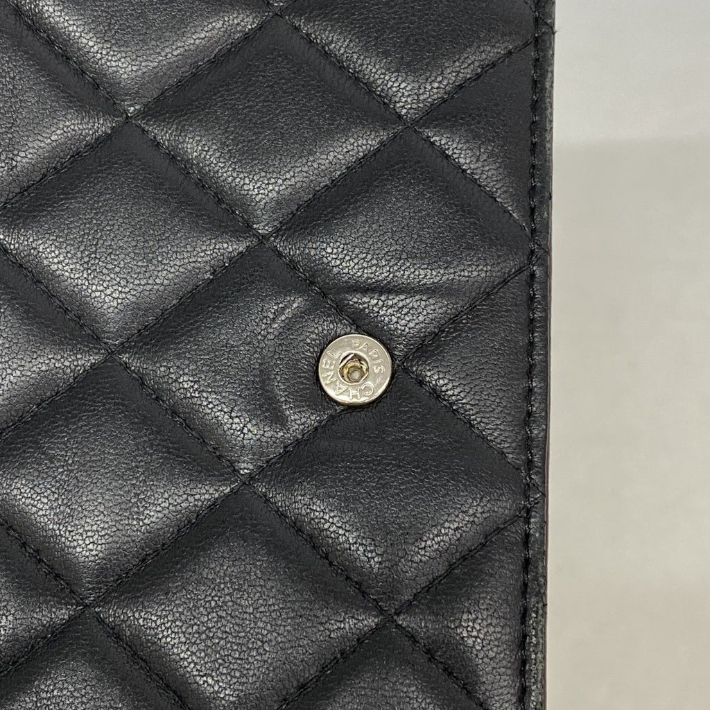 Chanel Wallet Quilted Lambskin Black Silver — view 6