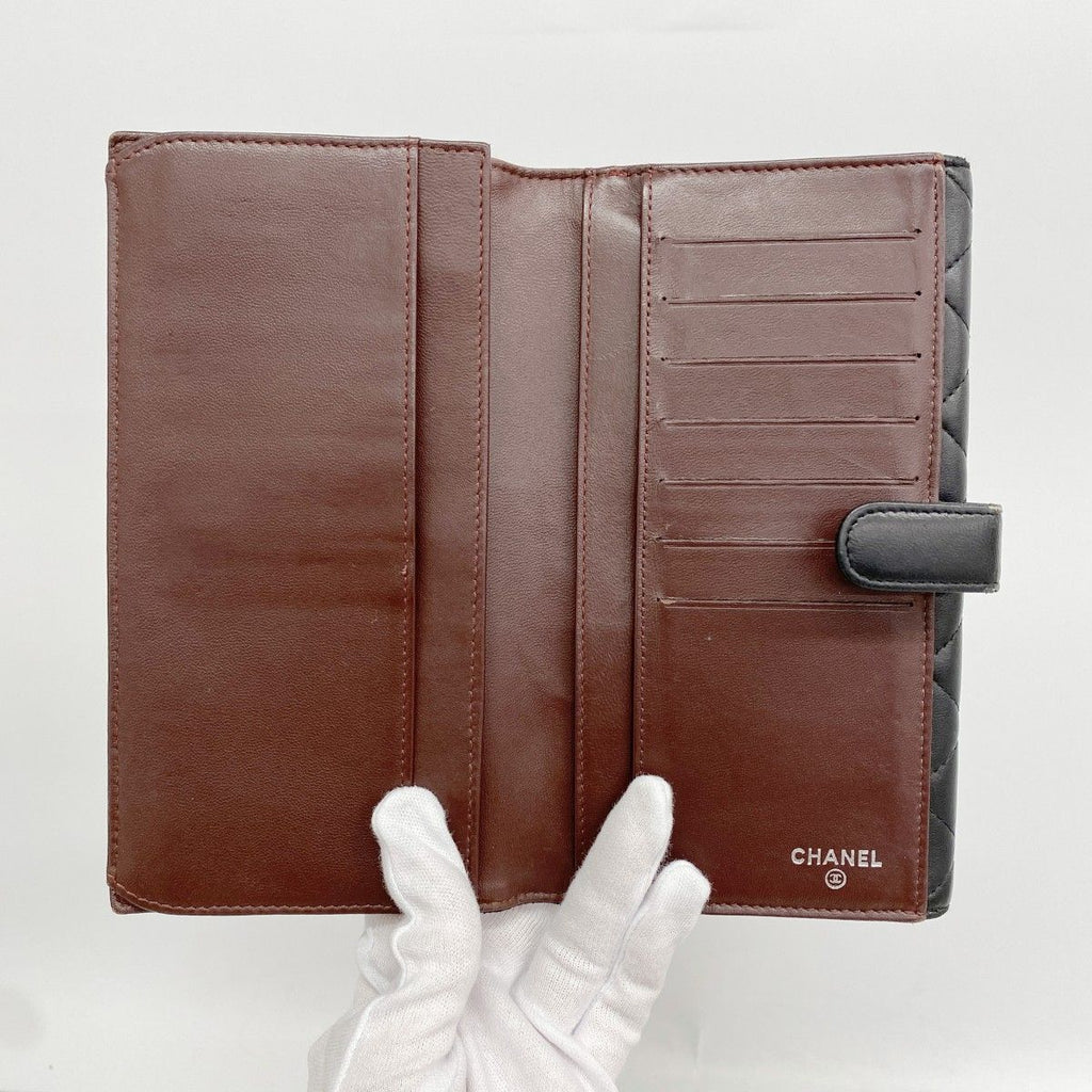 Chanel Wallet Quilted Lambskin Black Silver — view 3