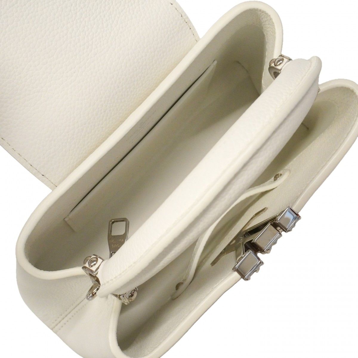 Louis Vuitton Handbag Capucines East West Mini Optical White 2-Way — view 4