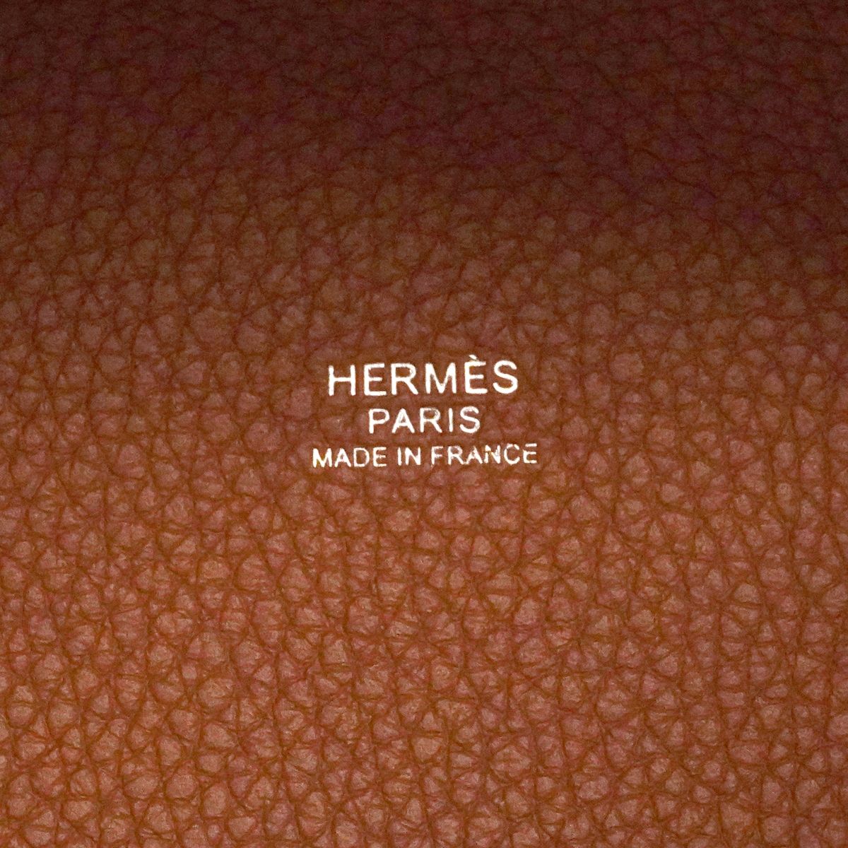 Hermes Handbag Picotin Lock MM Taurillon Clemence Gold — view 5