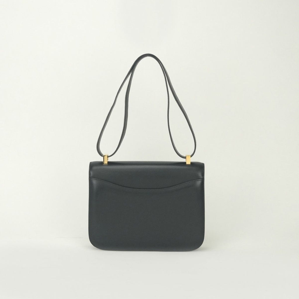 Hermes Constance 23 Shoulder Bag Box Calf Noir Black Gold — view 3