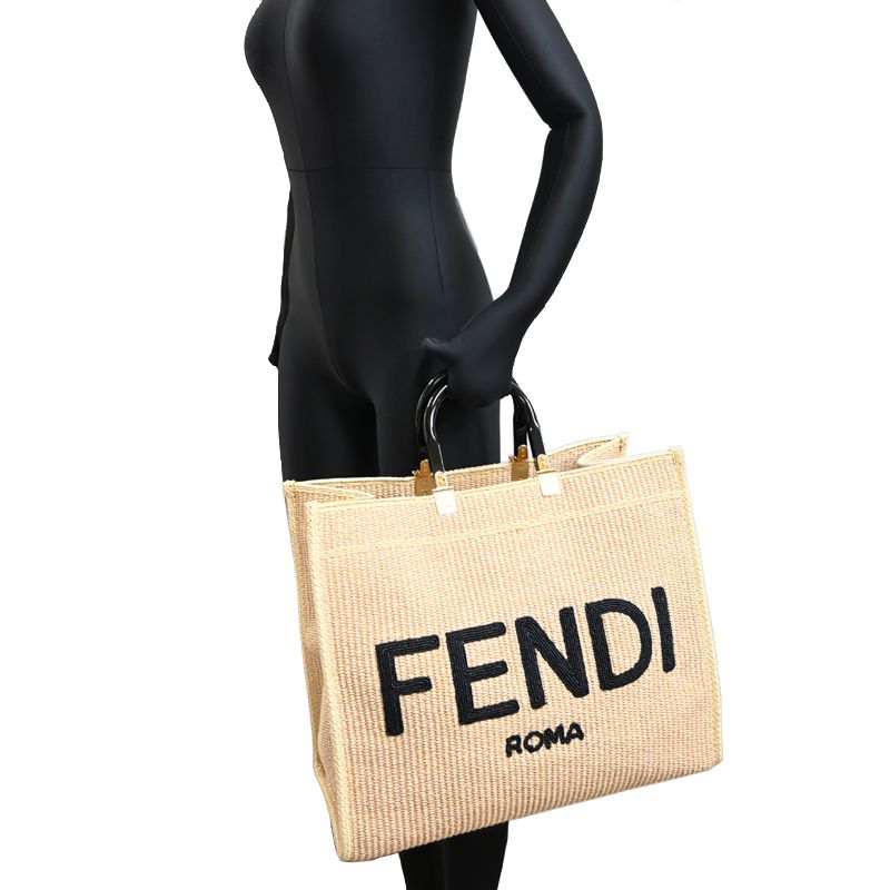 Fendi Tote Beige — view 9