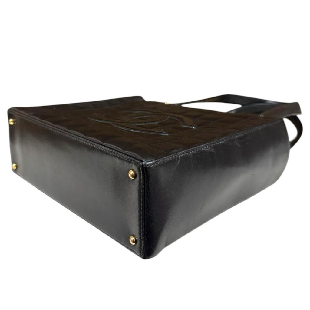 Chanel Choco Bar Tote Lambskin Black — view 6