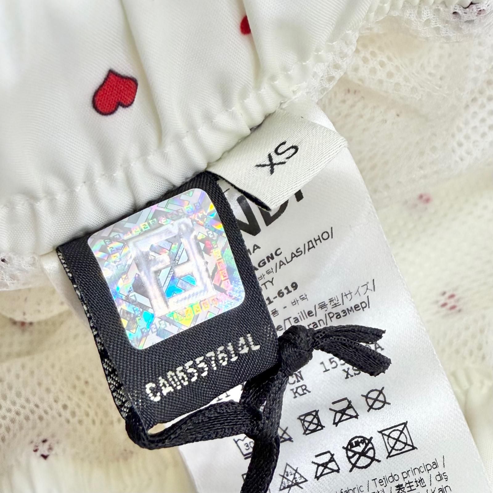 Fendi FF Logo Patch Dot Heart Shorts Ivory Red XS — view 7