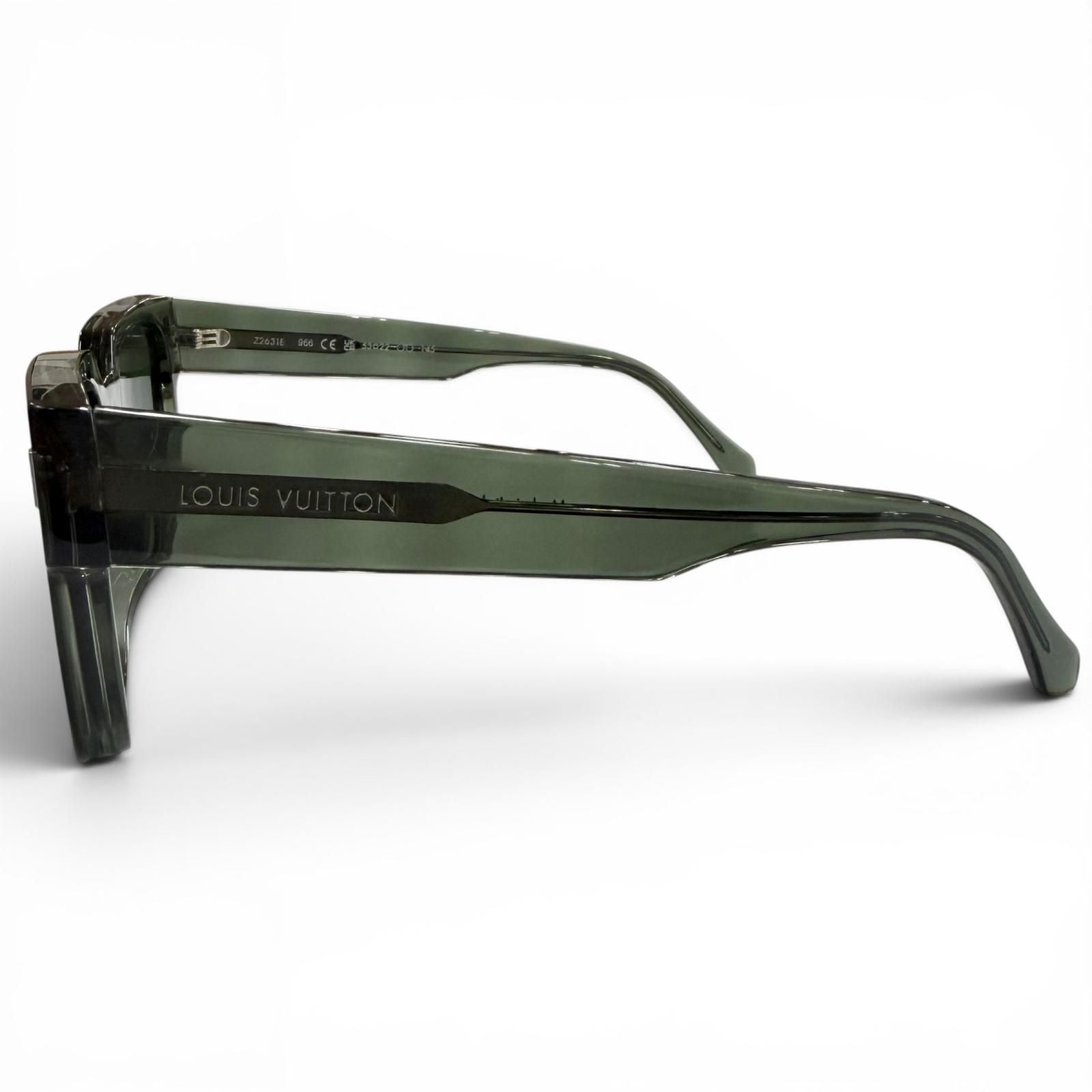 Louis Vuitton LV Escape Square Eyewear Sunglasses Clear Khaki Demo Lens — view 4