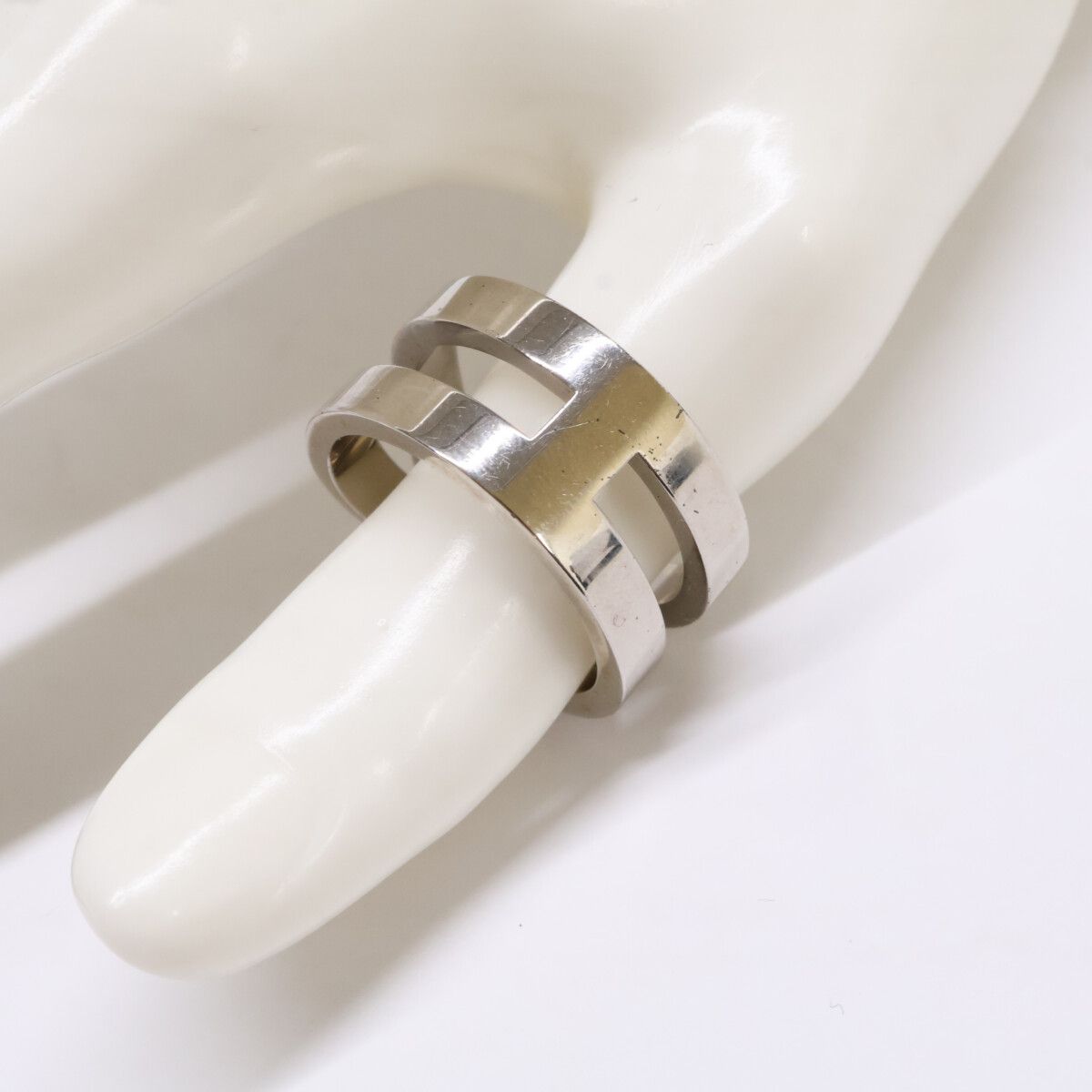 Hermes Ribbon Scarf Ring — view 7