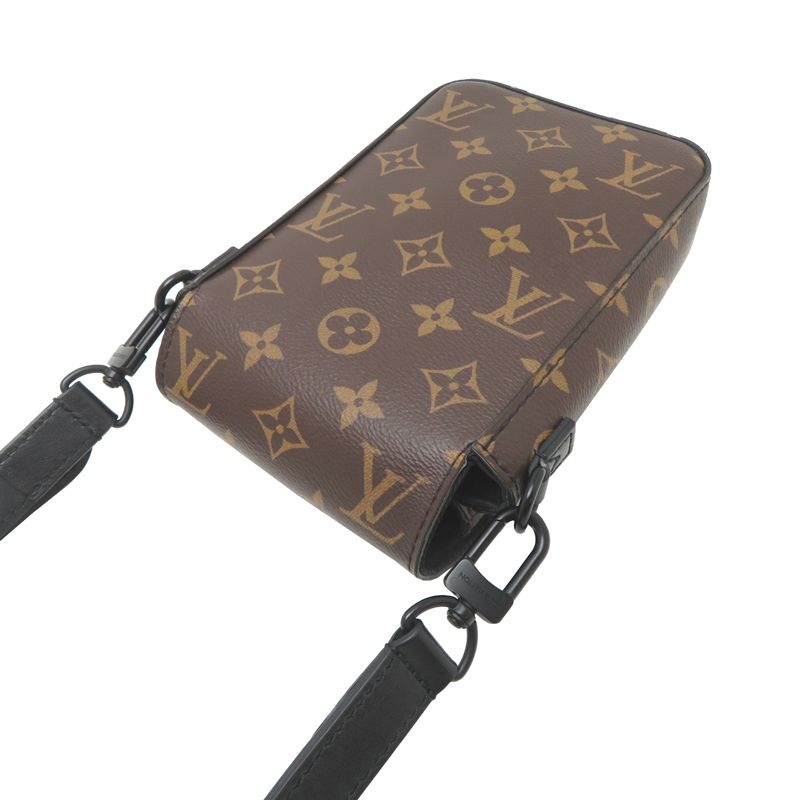 Louis Vuitton Shoulder — view 4