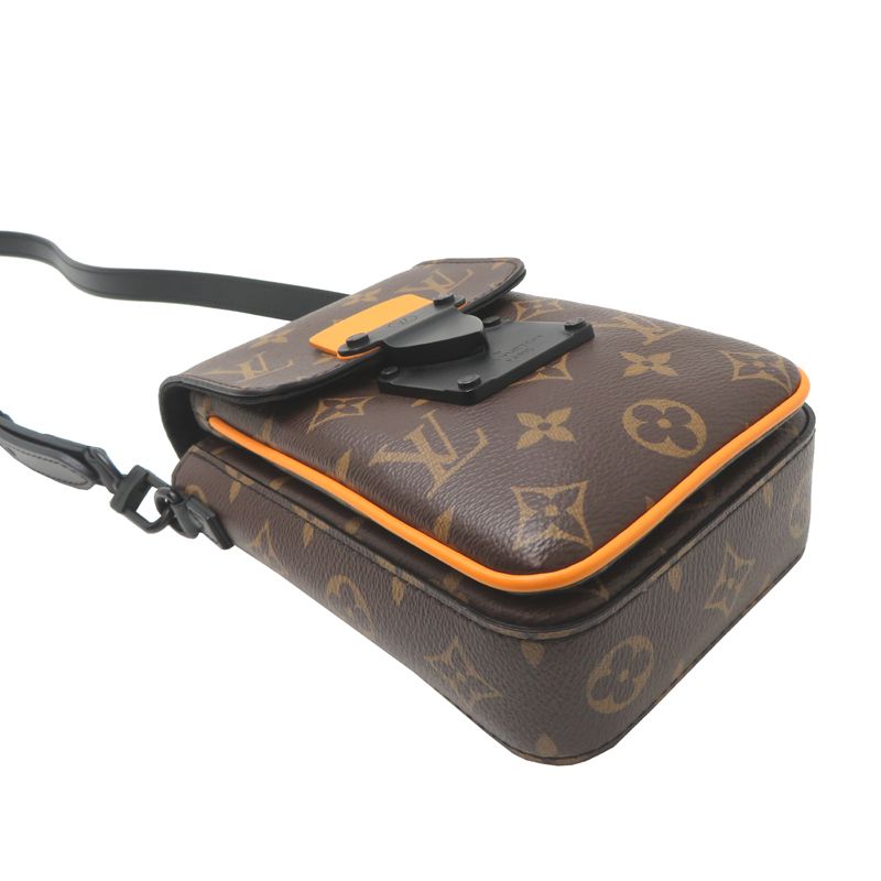 Louis Vuitton Shoulder — view 3