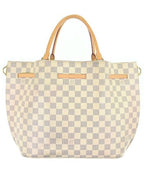 Louis Vuitton Tote Bag Beige — view 2
