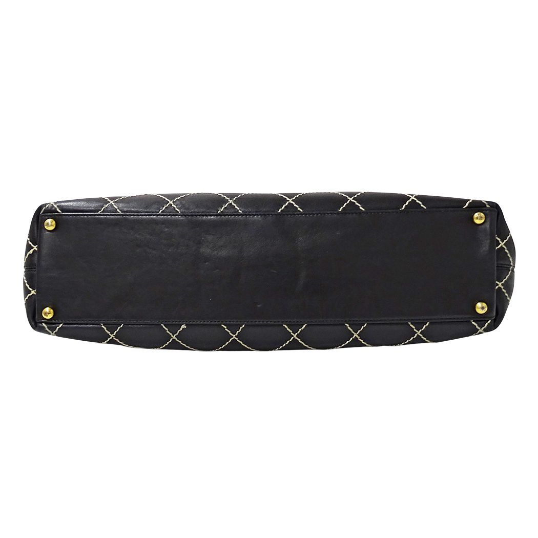 Chanel Wild Stitch Tote Leather Black Gold Shoulder Bag Large — view 3