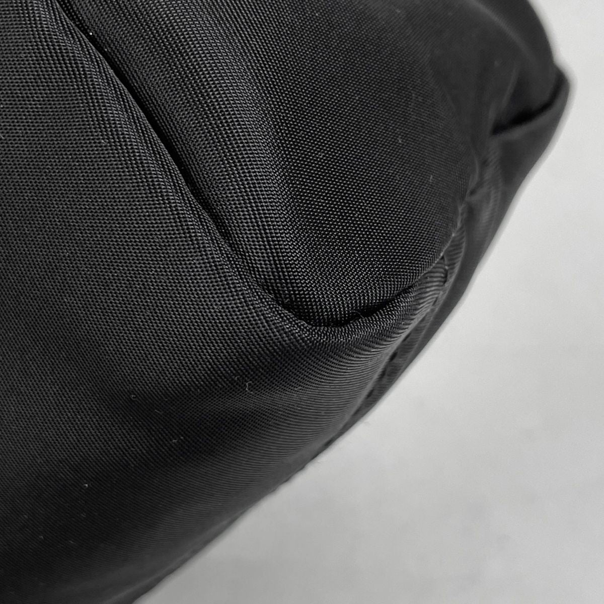 Prada Pouch Makeup Tessuto Nylon Nero — view 3