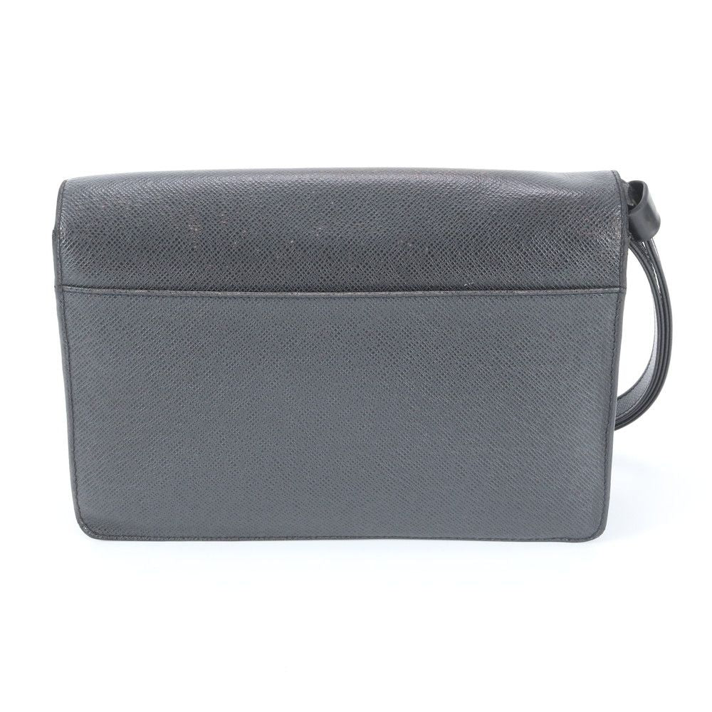 Louis Vuitton Taiga Selenga Leather Clutch Pouch Business — view 3