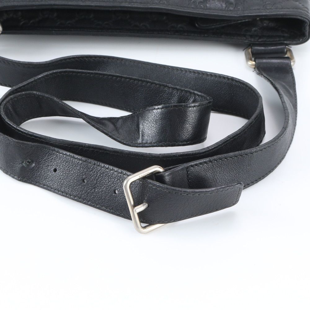 Gucci Guccissima Leather Shoulder Bag Crossbody Messenger Black — view 3