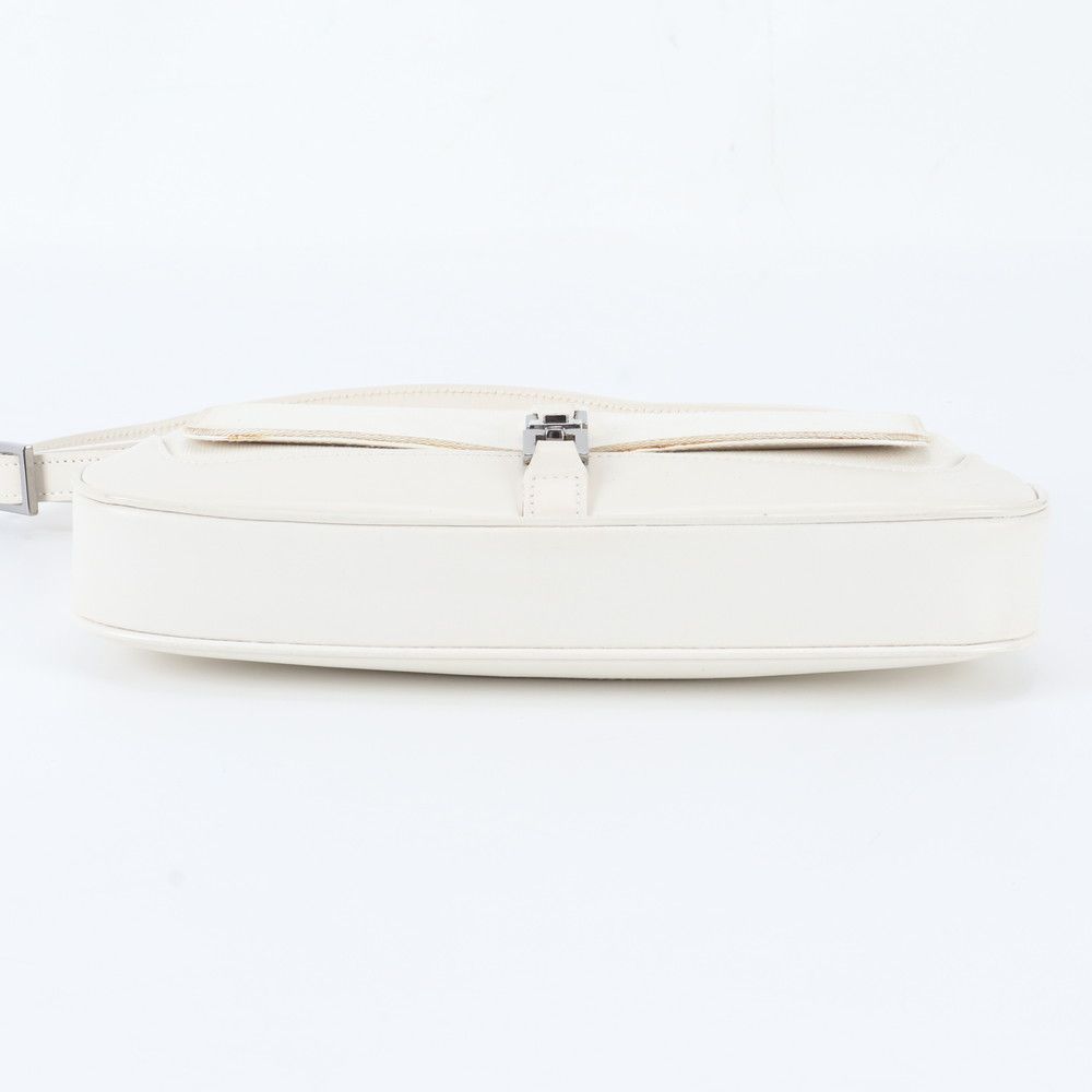 Gucci Jackie 001 Leather Canvas Shoulder Bag Hand — view 6
