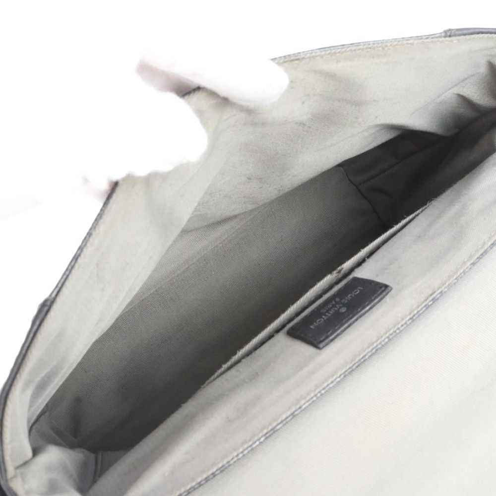 Louis Vuitton Damier Graphite District PM Leather Shoulder Bag Crossbody — view 7