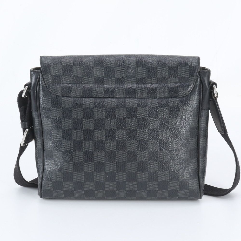 Louis Vuitton Damier Graphite District PM Leather Shoulder Bag Crossbody — view 3
