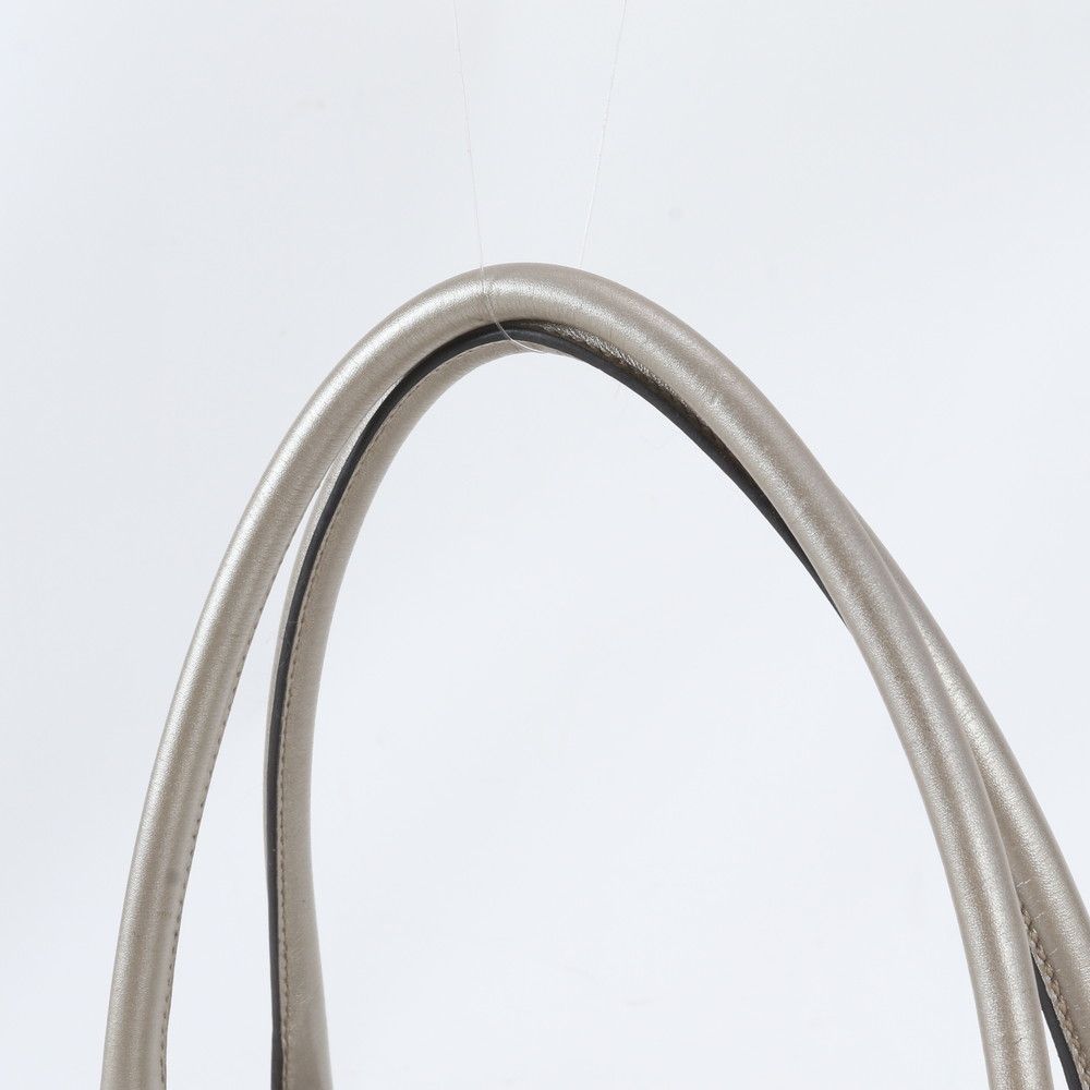 Gucci GG Supreme Leather Tote Shoulder Hand Silver — view 2