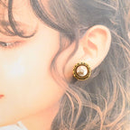 Chanel Earrings Gold — view 5