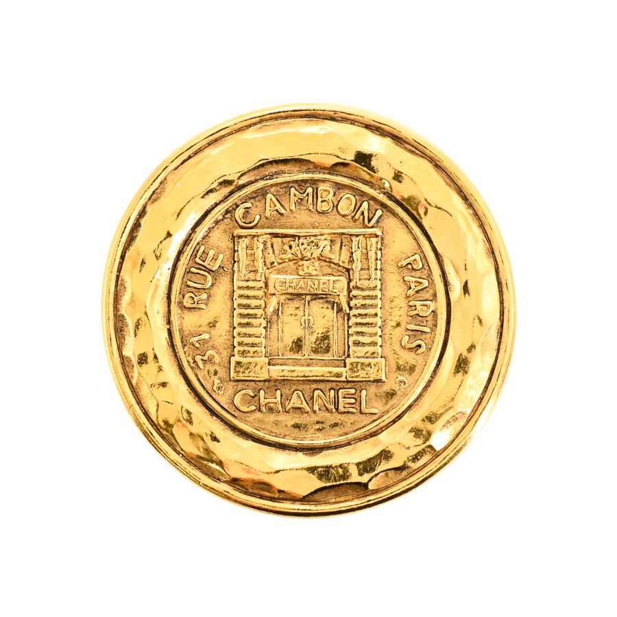 Chanel Brooch Gold