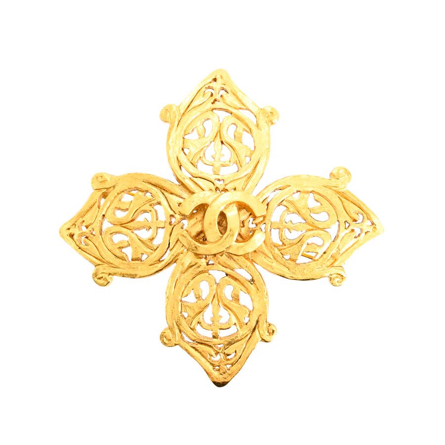 Chanel Brooch Gold