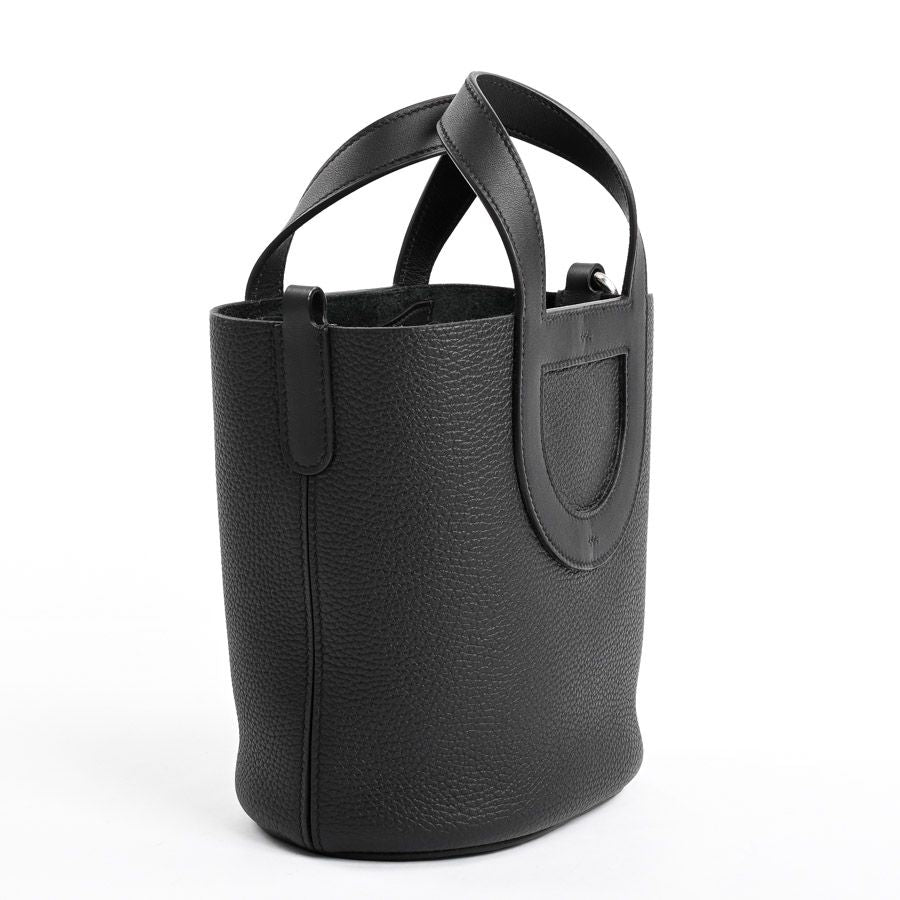 Hermes Handbag in the Loop 18 — view 2