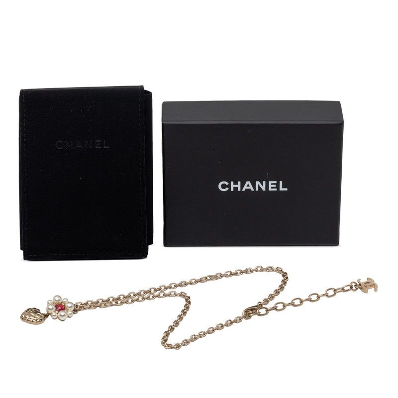 Chanel CC Logo Heart Flower Pendant Gold Plated Faux Pearl Stone