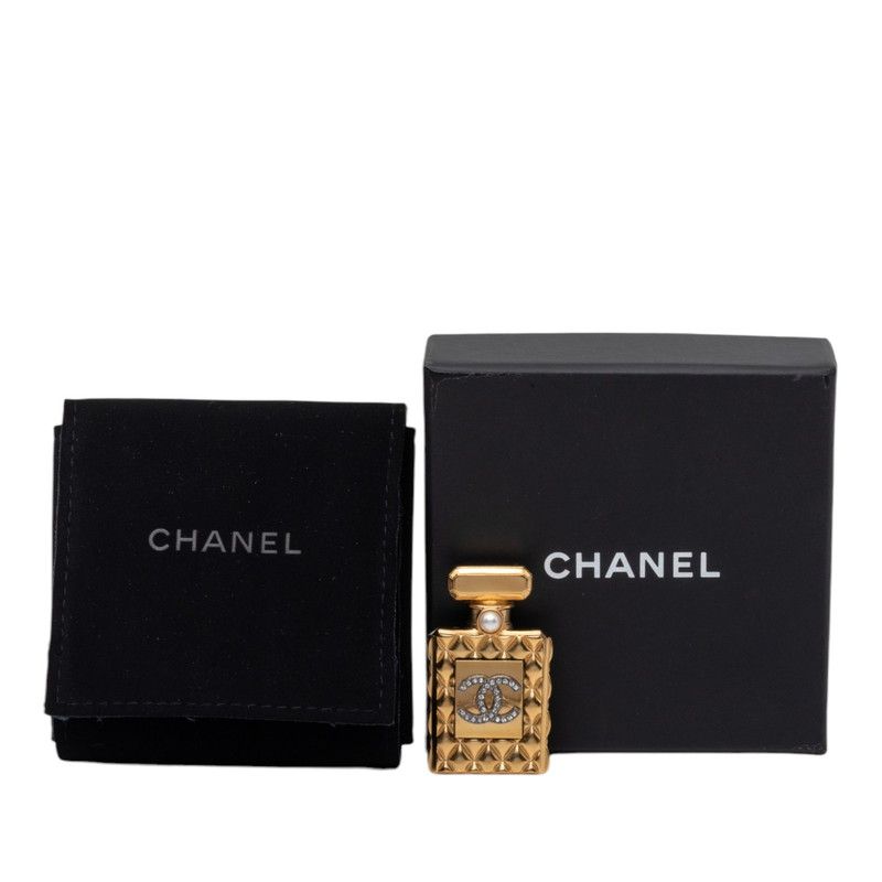Chanel CC Logo Quilted Perfume Bottle Brooch Gold Plated Rhinestone Faux Pearl