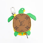 Louis Vuitton Charm LV Turtle Keychain — view 5