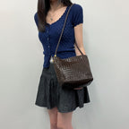 Bottega Veneta Intrecciato Shoulder Bag Leather Brown Gold Vintage — view 2