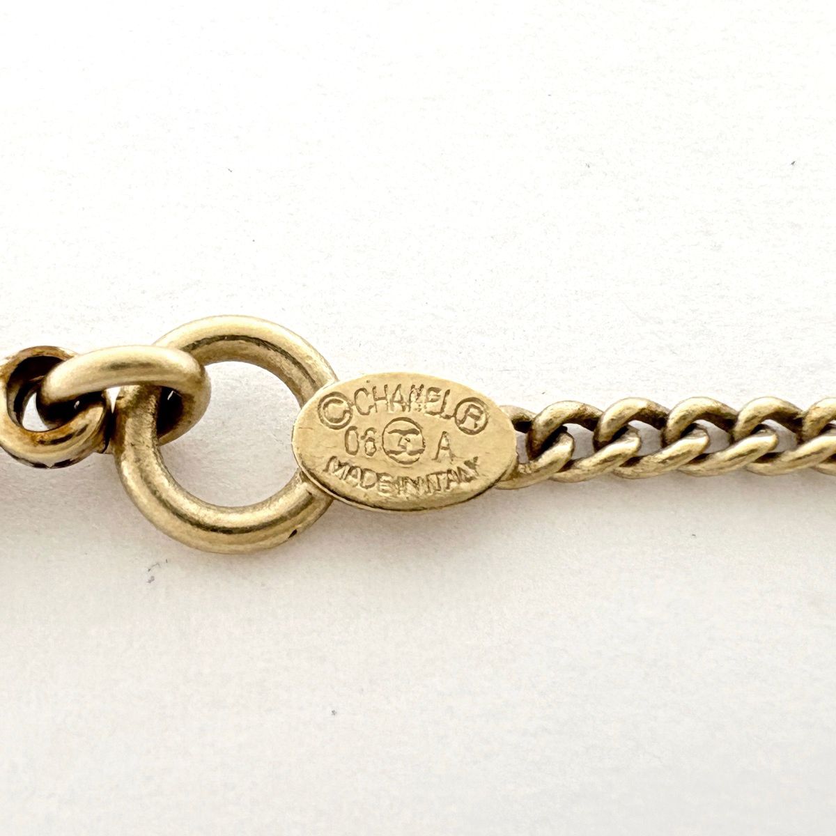 Chanel CC Logo Rhinestone Necklace Gold — view 4