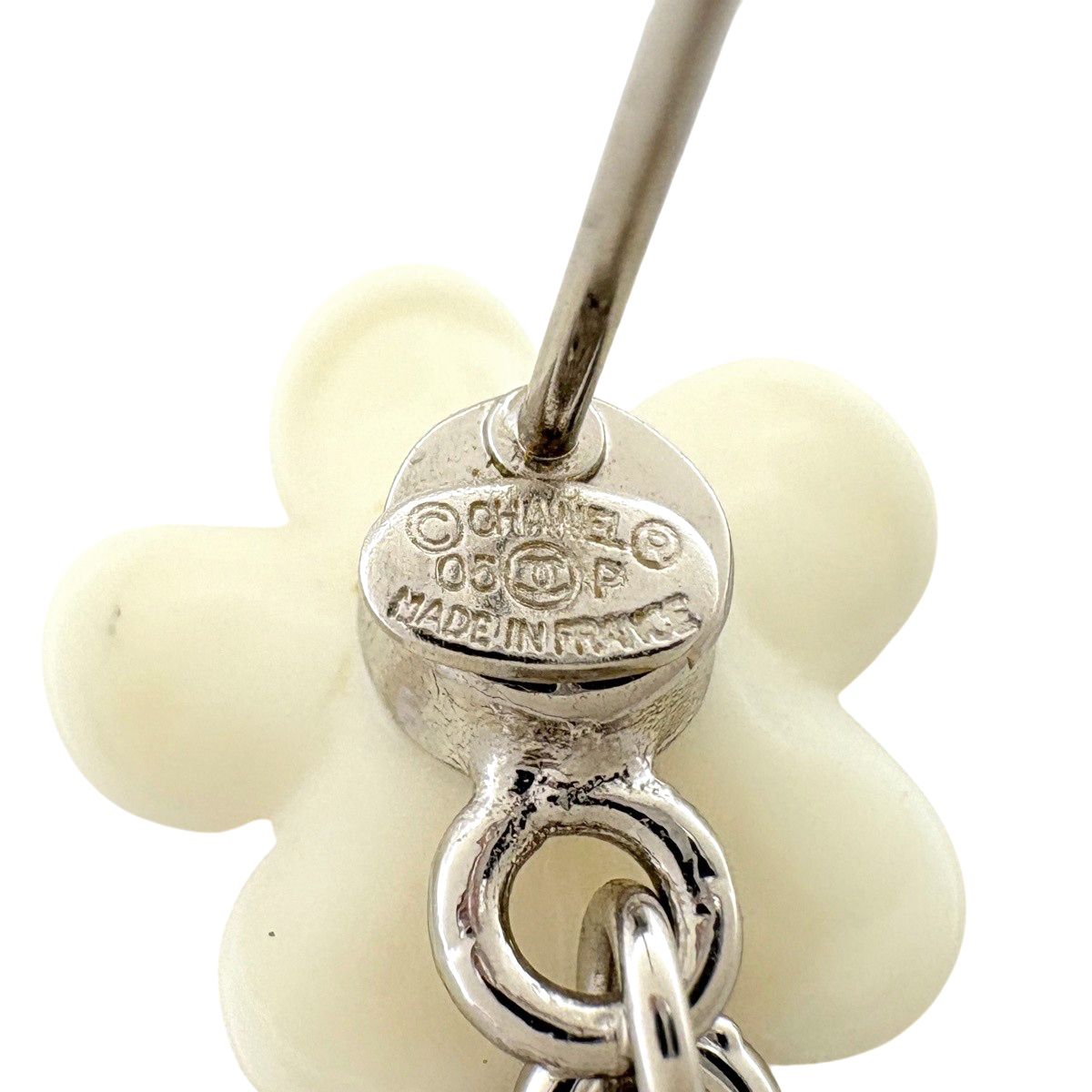 Chanel CC Logo Earrings Flower Swing Silver Plated Plastic White — view 4
