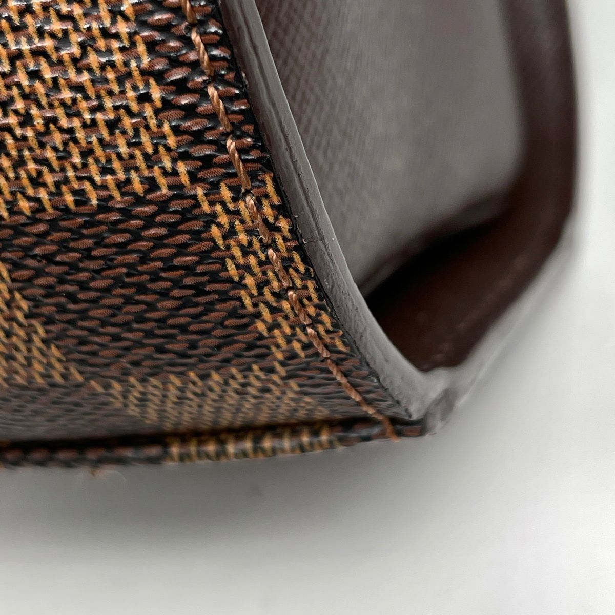 Louis Vuitton Triana Handbag Damier Brown — view 3
