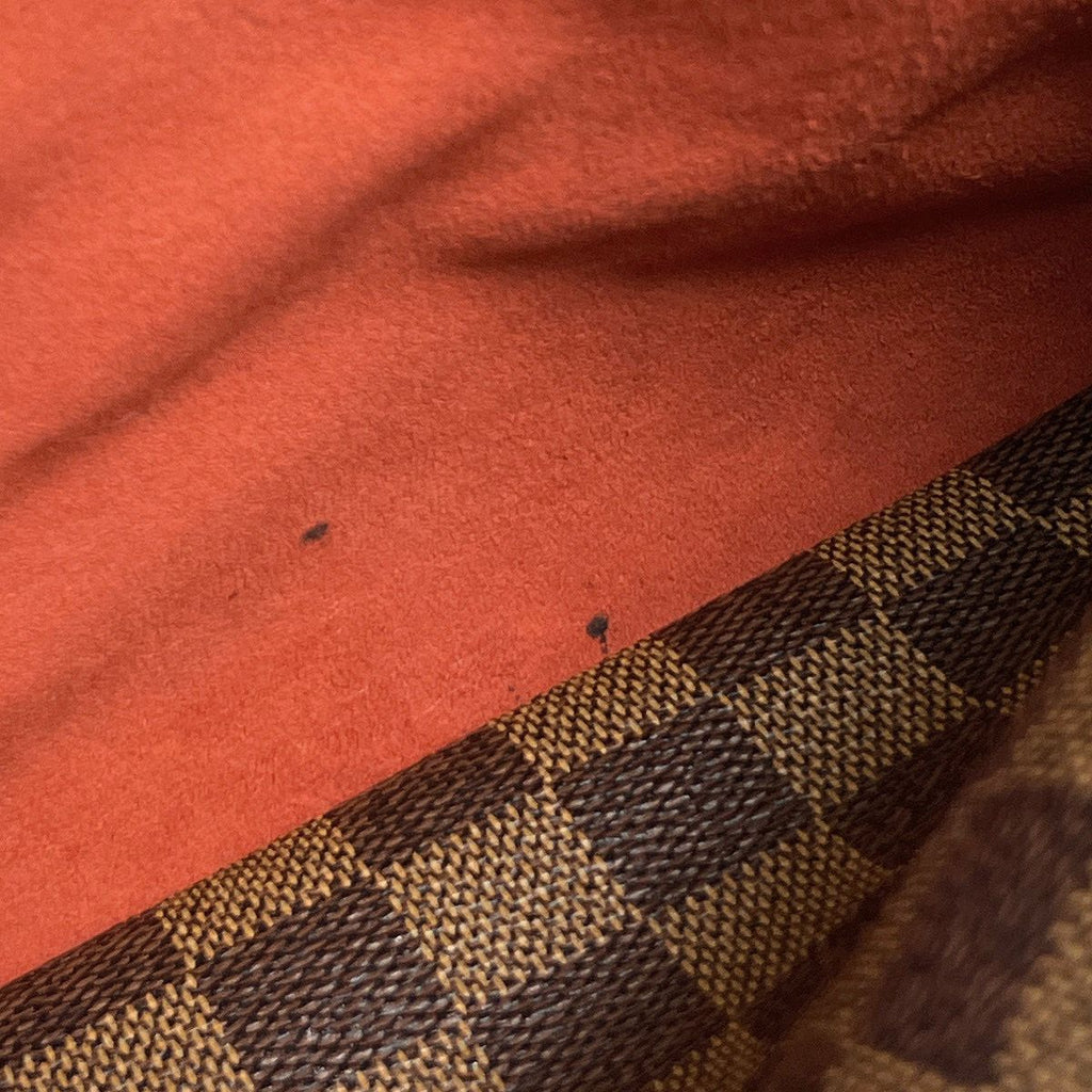 Louis Vuitton Triana Handbag Damier Brown — view 5