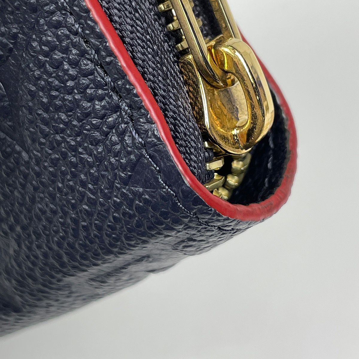 Louis Vuitton Zippy Wallet Round Zip Monogram Empreinte Marine — view 3